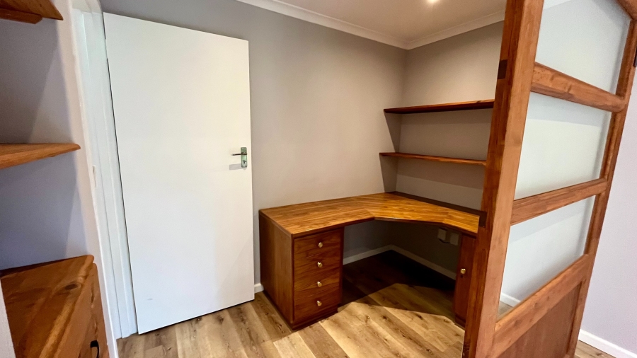 To Let 2 Bedroom Property for Rent in Helena Heights Western Cape